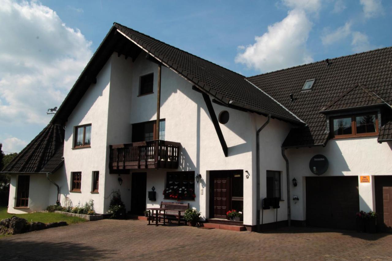 Gaestezimmer Gier Dahlem  Exterior foto